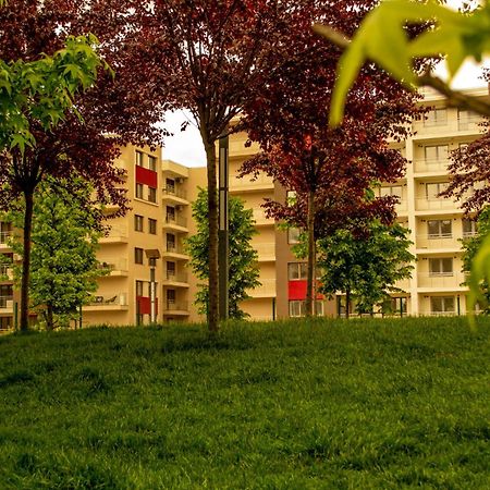 Apartment Solar D3, Private Parking, One Bedroom ブカレスト エクステリア 写真